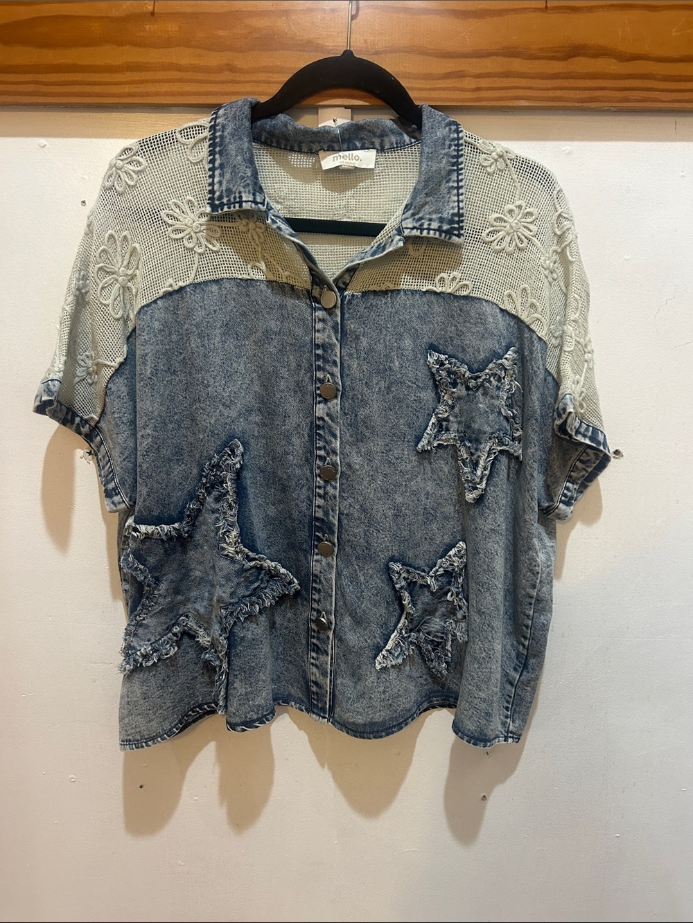 Blue Denim & Cream Lace Accent Star Button-Up Top - Mello